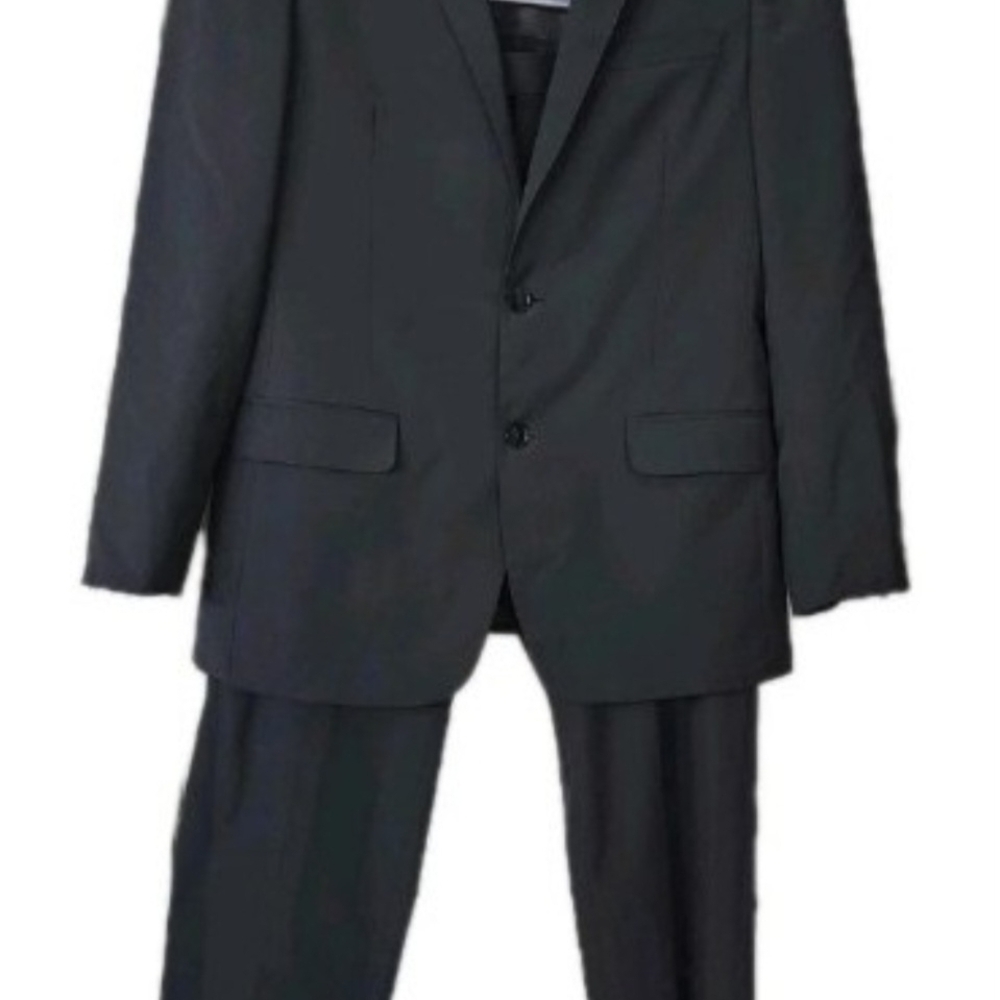 Elegant Charcoal Men's Suit